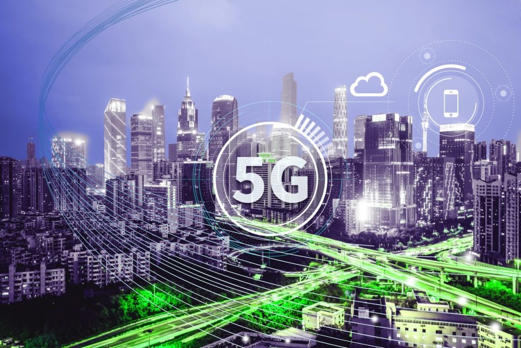 5G: adottato regolamento attuativo UE. Microantenne esenti da autorizzazioni