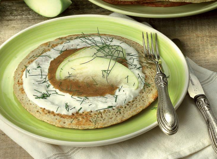 Blini vegetariani con avocado e salsina allo zenzero: la ricetta