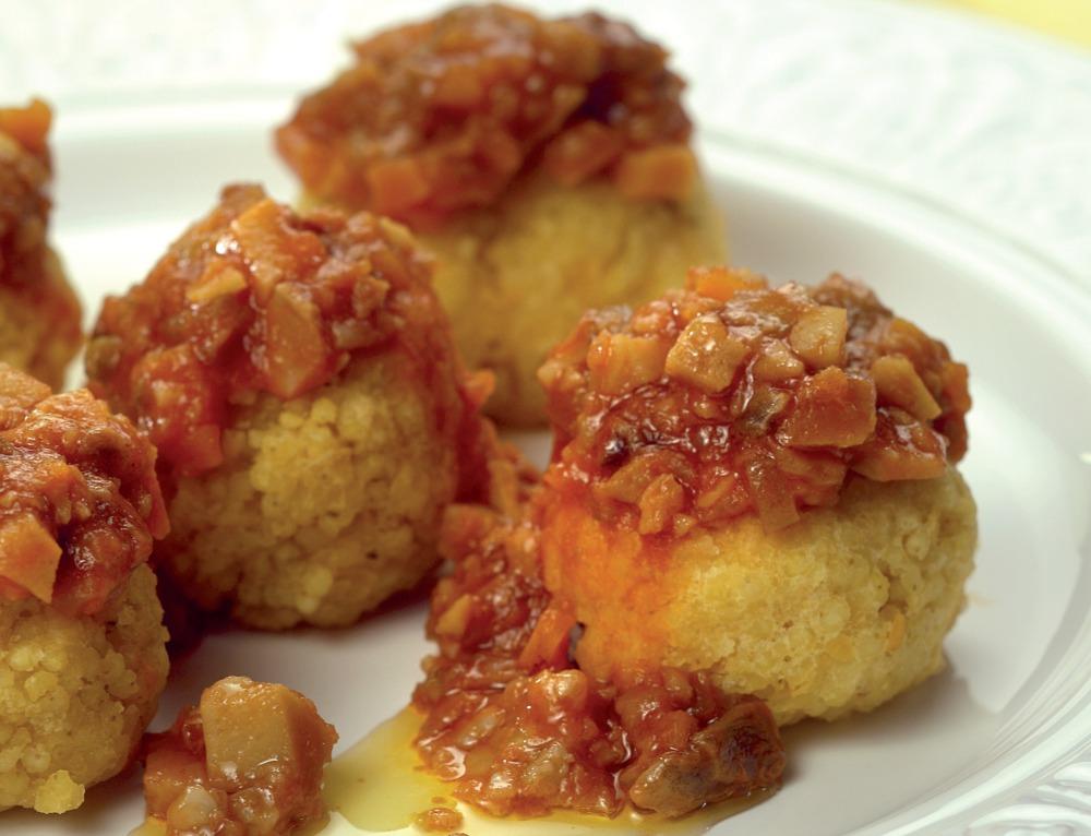 Crocchette di miglio con ragù di seitan