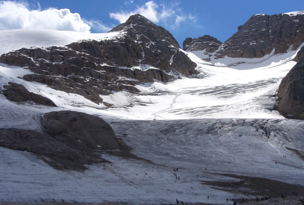 Fra 30 anni il ghiacciaio della Marmolada potrebbe non esserci più