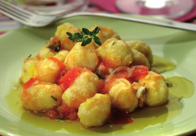 Gnocchetti di mais senza glutine al pomodoro ed erbette