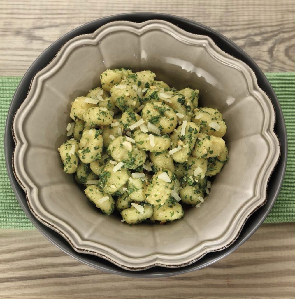 Gnocchi di ceci al pesto di rucola