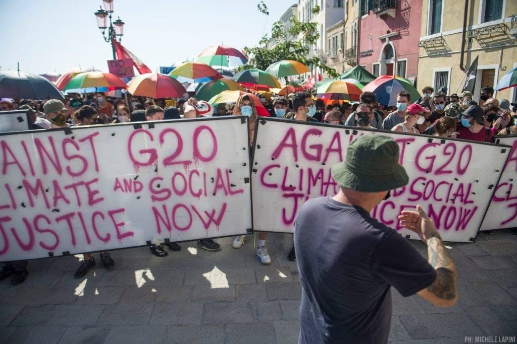 I movimenti a Venezia: «G20 delegittimato, è dal basso che si sposta l’asse del discorso e dell’azione»