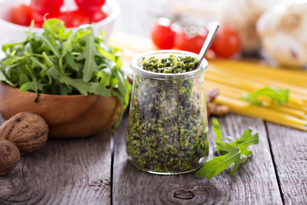 Miglio al pesto di rucola e noci