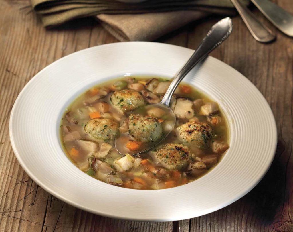 Minestra di porcini con polpette di sedano rapa