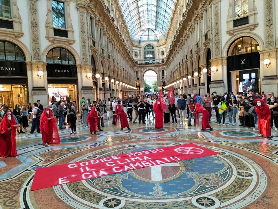 Movimenti e associazioni: «Clima, abbiamo riempito le piazze. La sensibilità c’è»