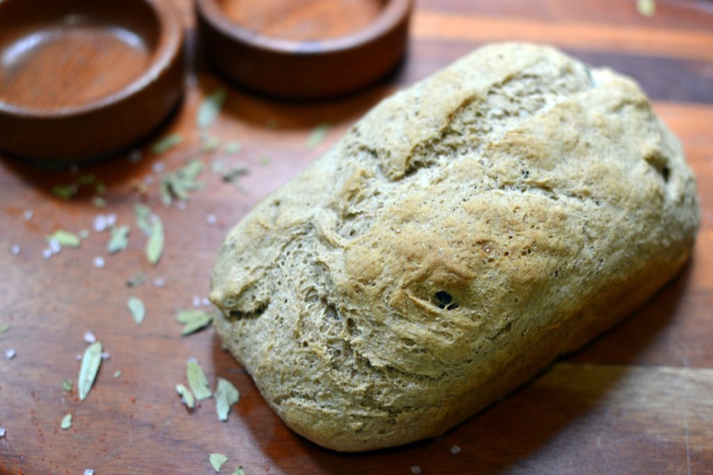 Pane con farina di grani antichi