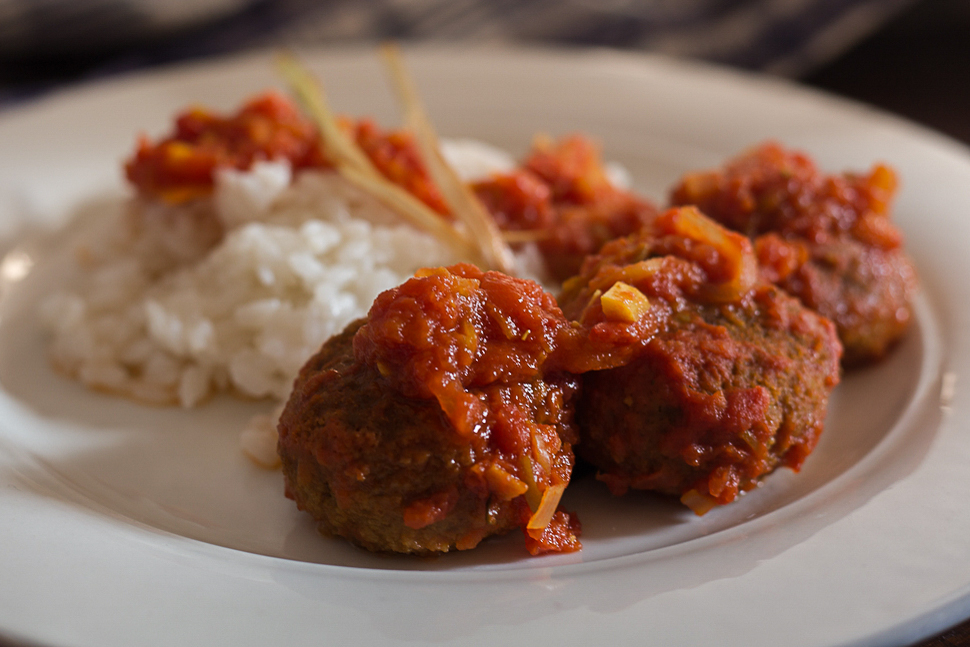 Polpette di piselli spezzati