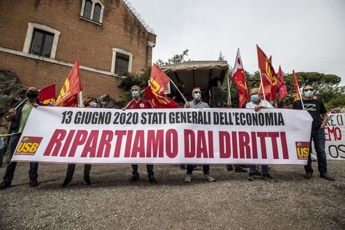 Proteste agli Stati Generali dell’economia: «Bisogna cambiare paradigma»