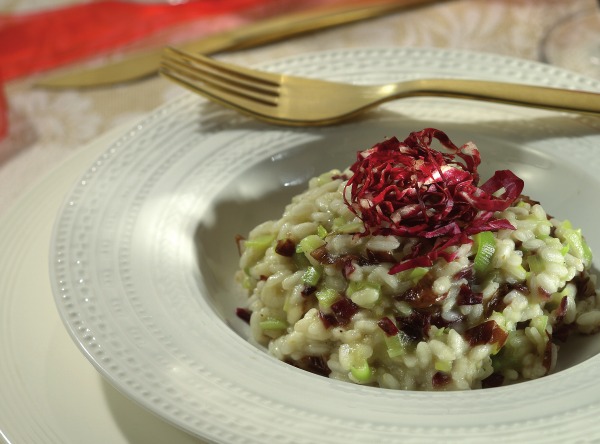 Risotto al radicchio e crema di mandorle