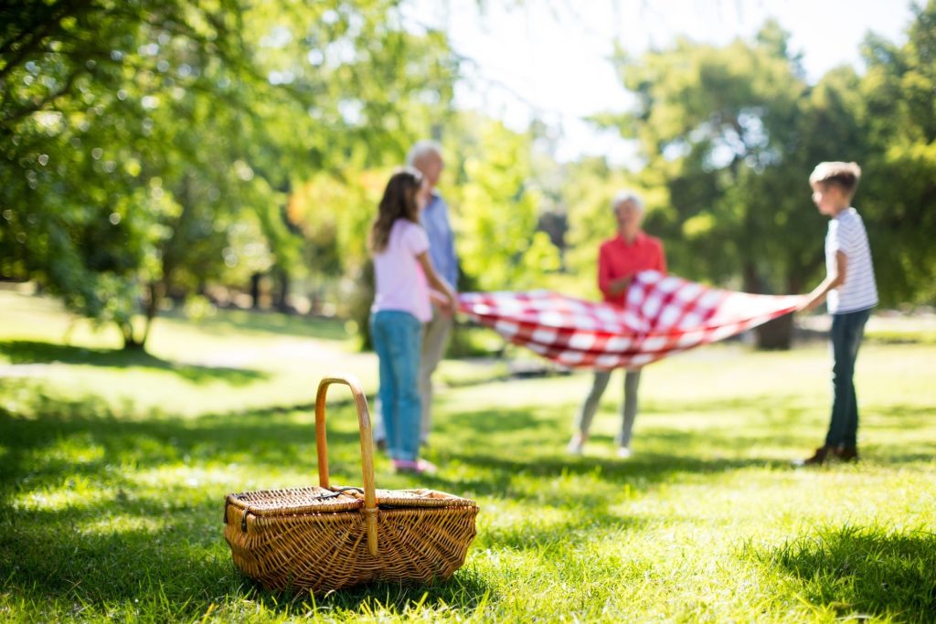 Showcooking per grandi e piccini, cultura e pic-nic nel verde di Roma