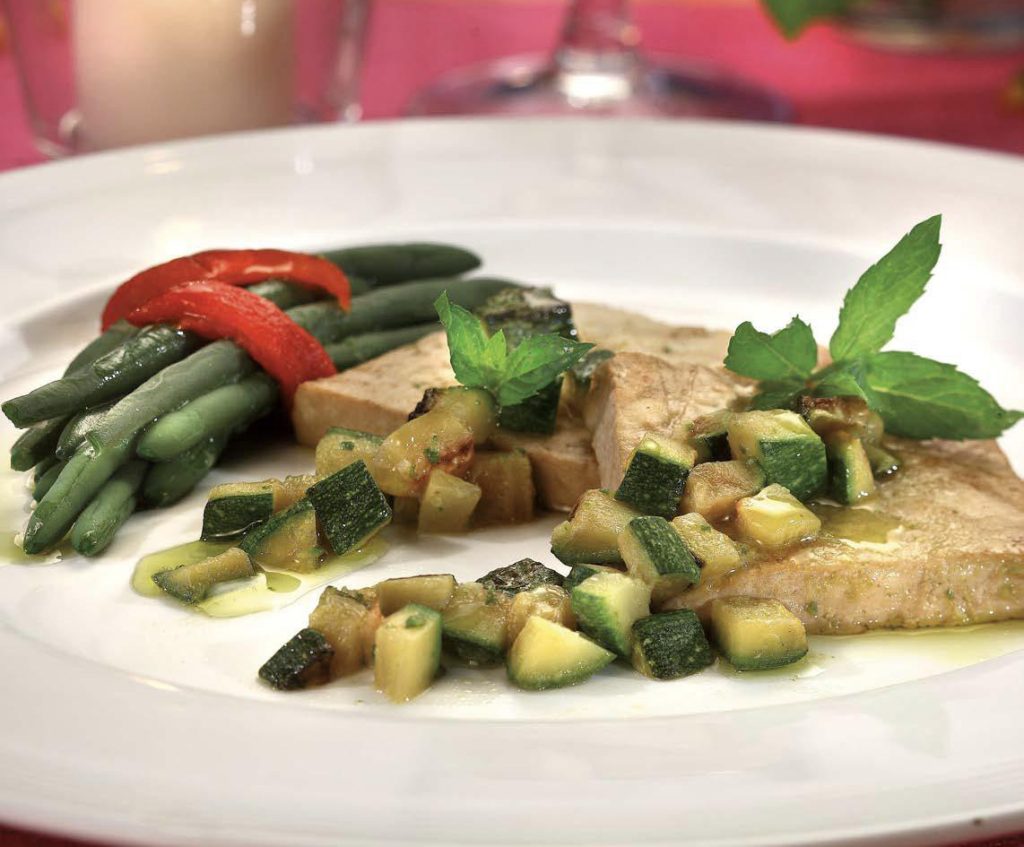 Tofu spadellato con dadolata di zucchine alla menta