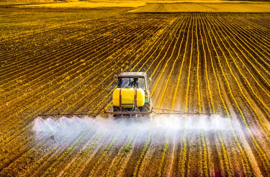 Ue, regole più severe per le emissioni serra in agricoltura