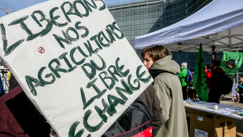 Via Campesina: «10 settembre mobilitazione in difesa dei contadini»