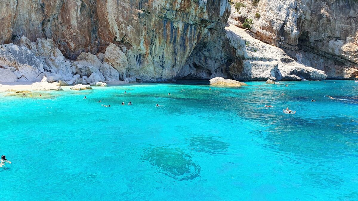 Lo Yoga della Nutrizione: Ritiro estivo di Yoga in Sardegna